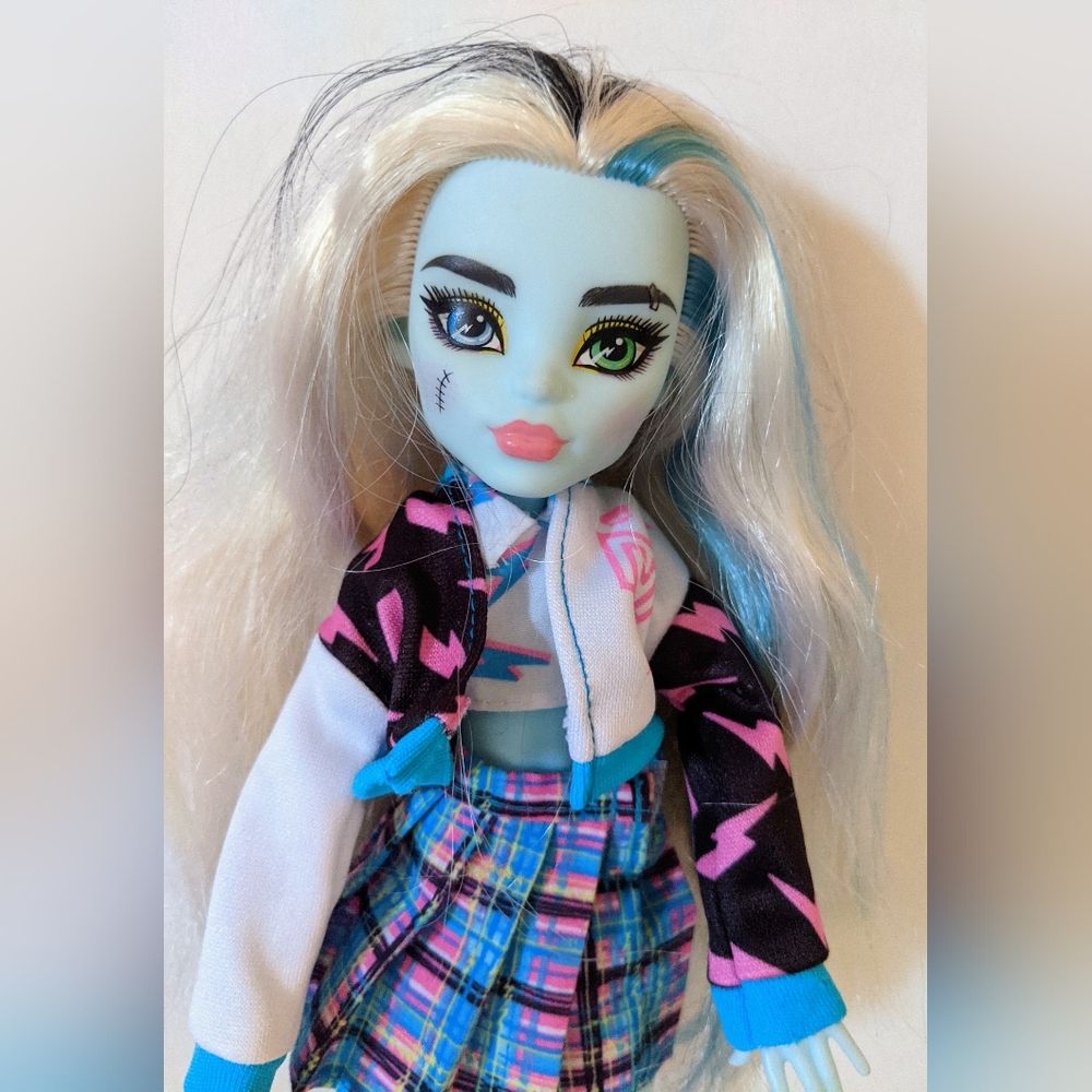 Monster High Frankie Stein Doll, 2022